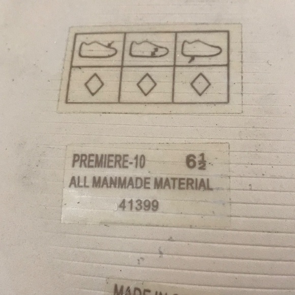 BAMBOO Premiere Slip On Triangle Heeled Mule Sandal Shoe Green Women’s Size 6.5 - Picture 13 of 16